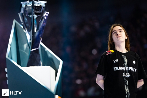 【战报】2021KPL春季赛常规赛第二轮W3D2，南京Hero久竞 3-1 RW侠