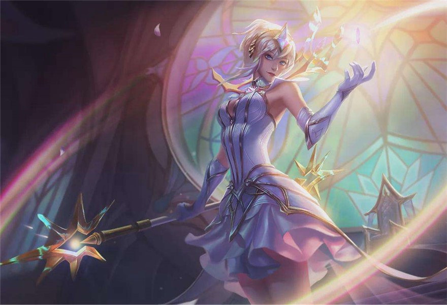 兄弟水晶谈论了 LPL 的现状：现在真的很难取得成绩。选手、教练和管理层必须优秀！